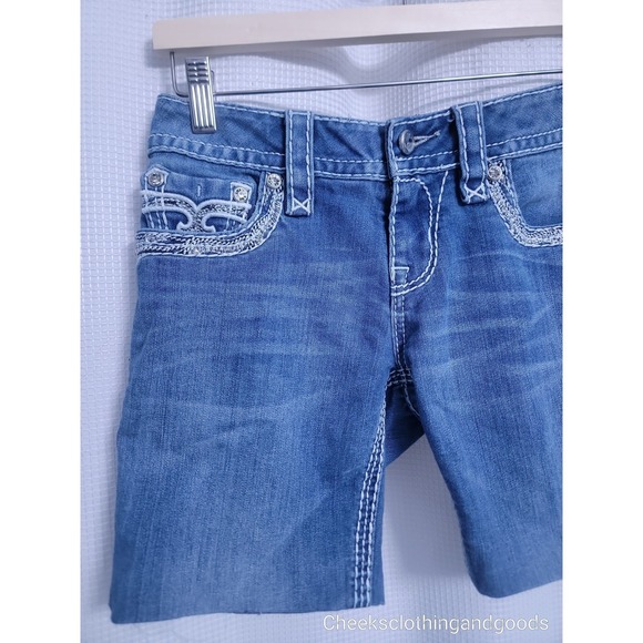 Rock Revival Y2K Low Rise Bambi Cut-Off Shorts Women's Size 26 - Picture 5 of 10